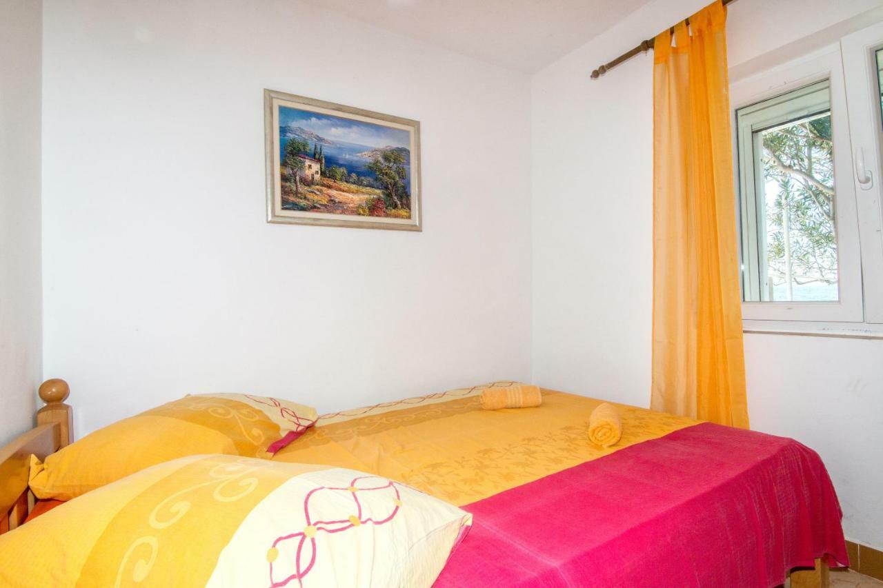 Apartments Robinzon Petar Gdinj Bagian luar foto